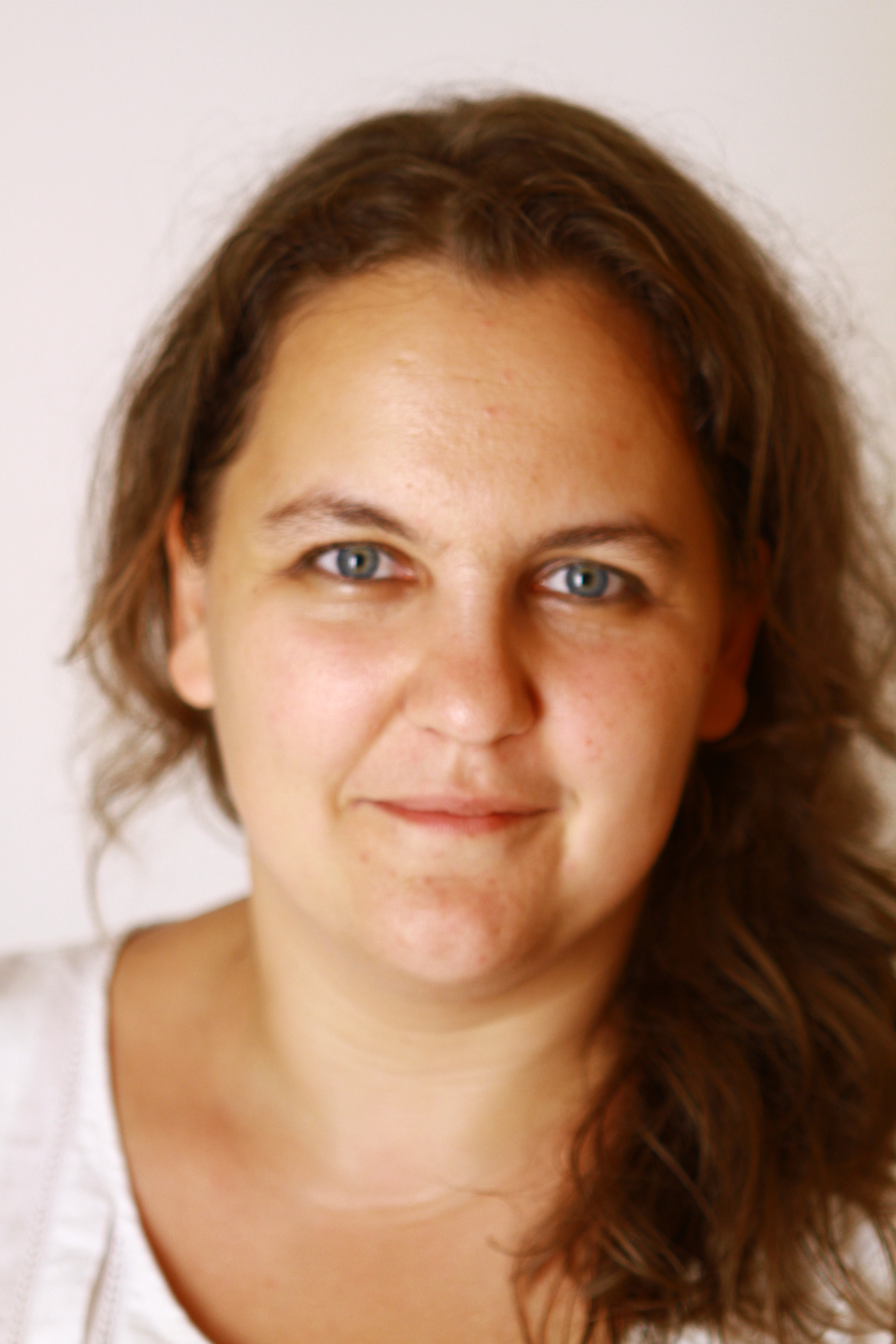 Monika Bálint is a sociologist and social activist. Community research and community work have been in the center of her interest for the past ten years. - monika-balint